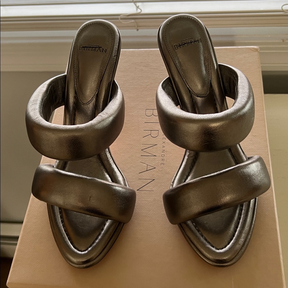 Alexandre Birman Lilla Silver Metallic Leather Mule Sandals - Picture 3 of 5